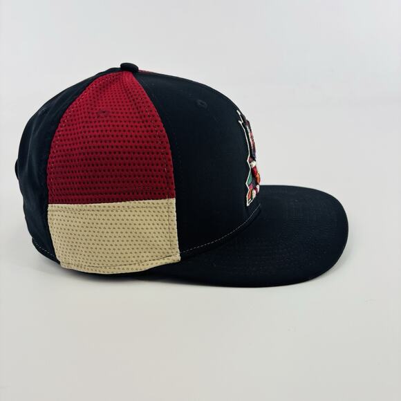 Fanatics Arizona Phoenix Coyotes NHL Pro Locker Room Kachina Logo SnapBack Hat - Picture 4 of 7